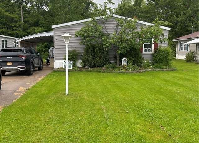 Property at 1102 Michael Dr, Evans, NY 14006, 3 beds, 2 baths