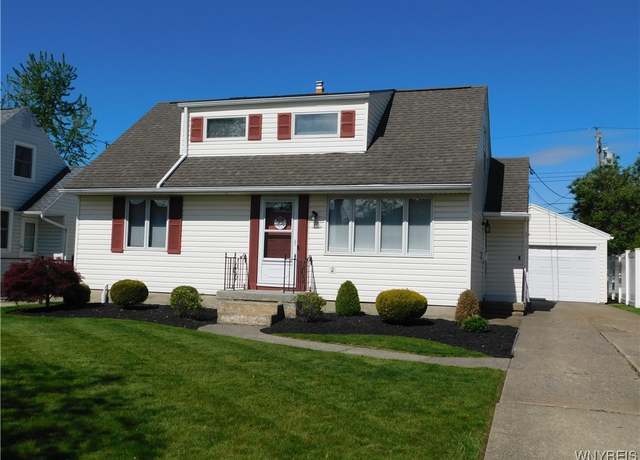 Property at 152 Westfall Dr, Tonawanda-town, NY 14150, 3 beds, 1.5 baths