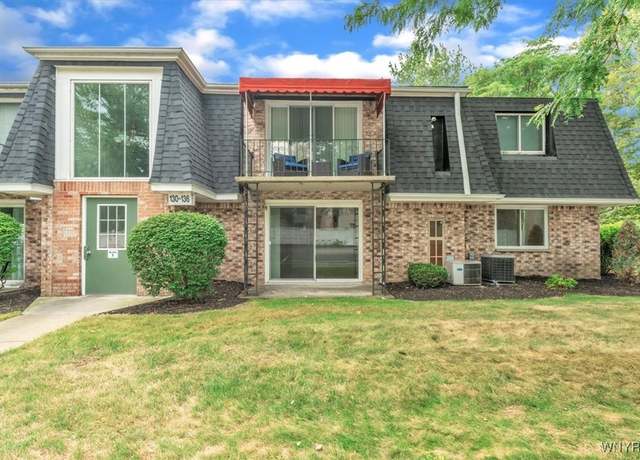 Property at 136A Foxberry Dr, Amherst, NY 14068, 2 beds, 1 bath