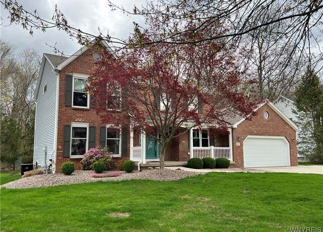 Property at 30 Curley Dr, Orchard Park, NY 14127, 4 beds, 2.5 baths