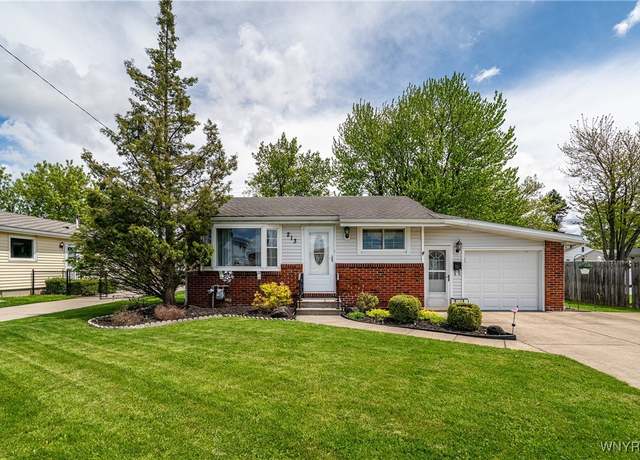 Property at 213 Seabert Ave, Cheektowaga, NY 14043, 3 beds, 2 baths