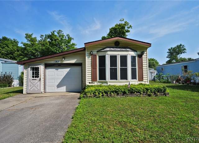 Property at 182 Bush Gdns, Alden, NY 14004, 2 beds, 1 bath