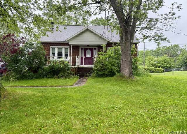 Property at 245 Mckinley Ave, Amherst, NY 14221, 4 beds, 2 baths