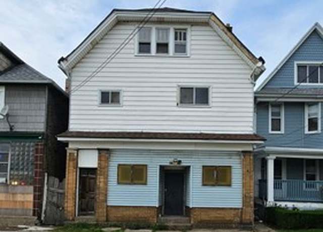 Property at 496 Howard St, Buffalo, NY 14206, 7 beds, 2 baths