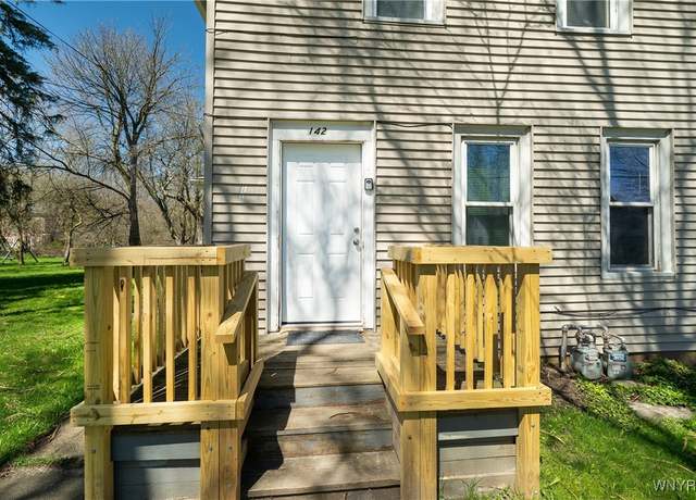 Property at 142 Cramer St, North Tonawanda, NY 14120, 4 beds, 2 baths