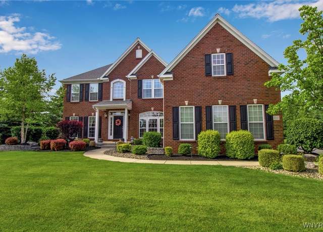 Property at 9100 Beech Meadow Ct, Clarence, NY 14032, 4 beds, 2.5 baths