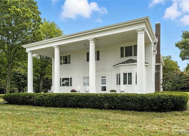 Property at 4261 Lake Shore Rd, Hamburg, NY 14075, 4 beds, 4.5 baths