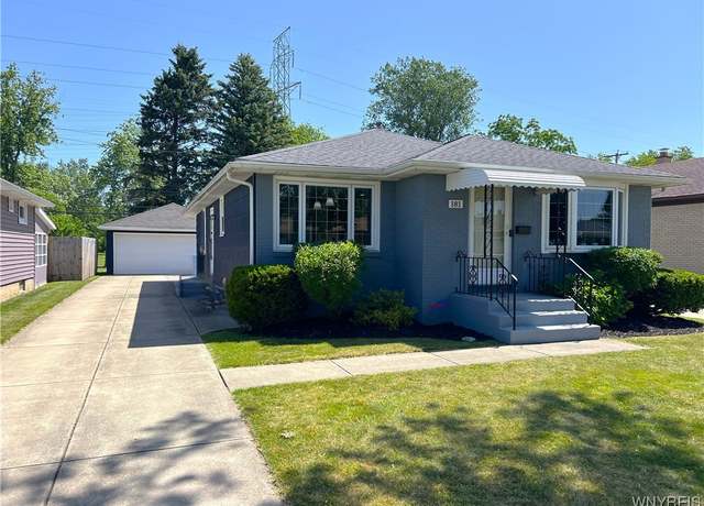 Property at 181 Patricia Dr, Tonawanda, NY 14150, 3 beds, 3 baths
