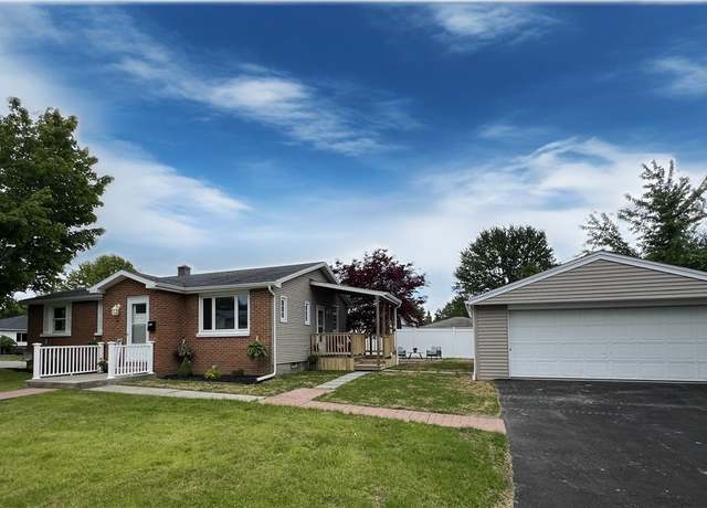 Property at 31 Harvey Dr, Lancaster, NY 14086, 3 beds, 1 bath