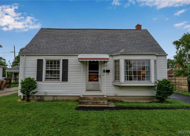 Property at 218 Yeager Dr, Cheektowaga, NY 14225, 3 beds, 1.5 baths