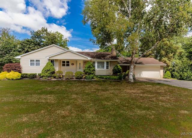 Property at 7034 Bear Ridge Rd, Pendleton, NY 14120, 3 beds, 1.5 baths