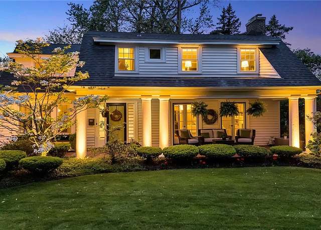 Property at 11 Huxley Dr, Amherst, NY 14226, 4 beds, 2.5 baths