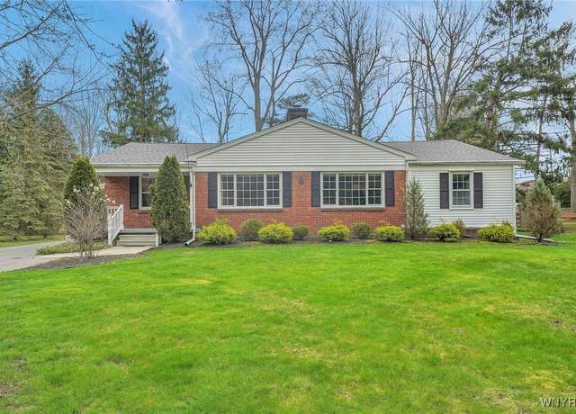 Property at 305 Paradise Rd, Amherst, NY 14051, 4 beds, 2 baths