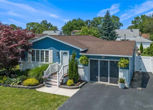 Property at 1416 99th St, Niagara Falls, NY 14304, 3 beds, 1.5 baths