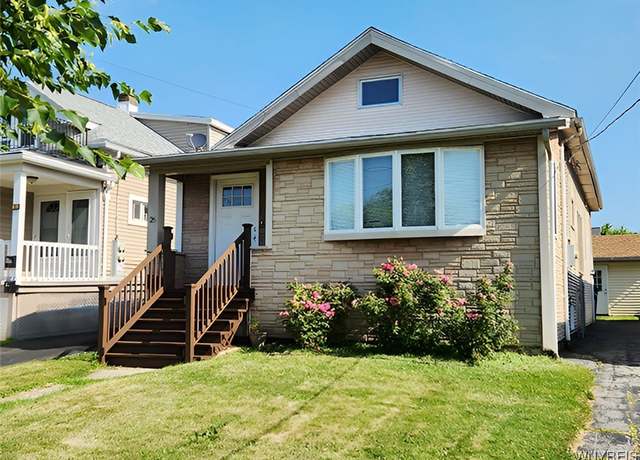 Property at 26 Cushing Pl, Buffalo, NY 14220, 2 beds, 1 bath
