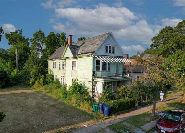 Property at 362 E Utica St Unit N, Buffalo, NY 14208, 6 beds, 2 baths