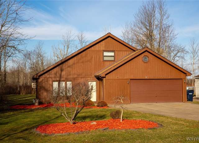 Property at 1076 Baseline Rd, Grand Island, NY 14072, 3 beds, 2 baths