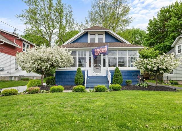 Property at 48 Oliver Pl, Hamburg, NY 14075, 3 beds, 2 baths