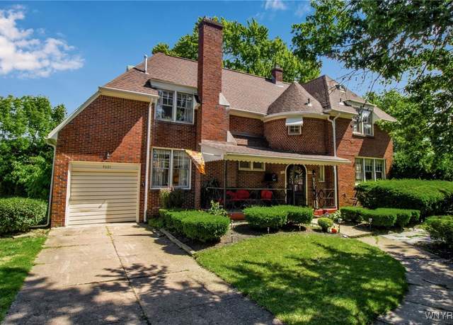 Property at 4601 Kelsey Dr, Hamburg, NY 14075, 3 beds, 1.5 baths