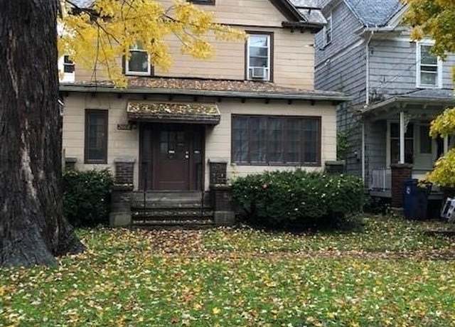 Property at 2008 16th St, Niagara Falls, NY 14305, 3 beds, 1 bath