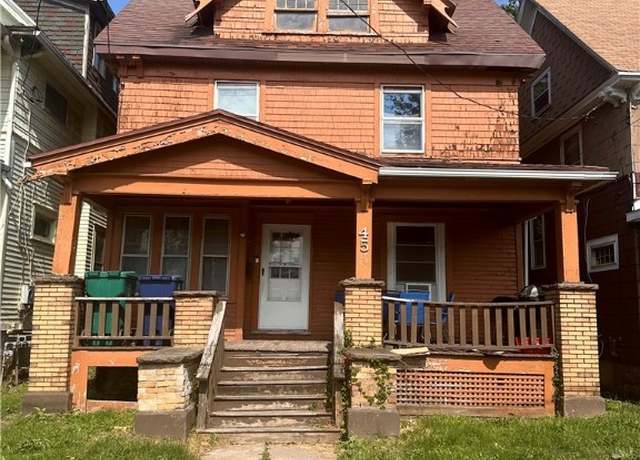 Property at 455 7th St, Niagara Falls, NY 14301, 3 beds, 1 bath