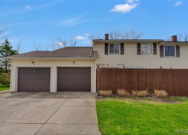 Property at 1 Pebble Creek Dr, Cheektowaga, NY 14227, 2 beds, 1.5 baths