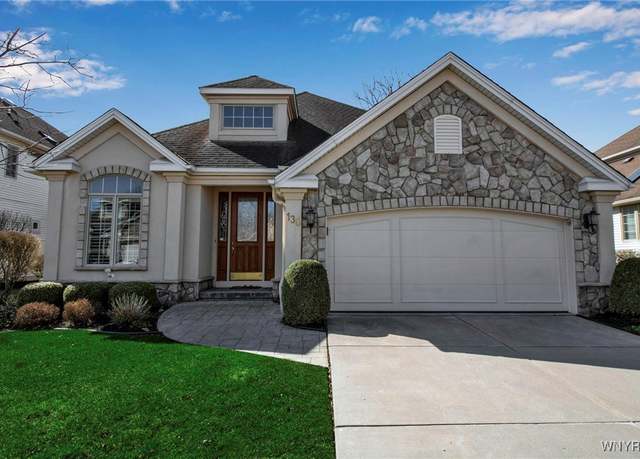 Property at 130 Summer Hill Ln, Amherst, NY 14221, 2 beds, 2.5 baths