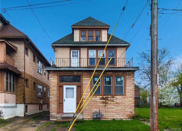 Property at 329 Jewett Ave, Buffalo, NY 14214, 4 beds, 4 baths