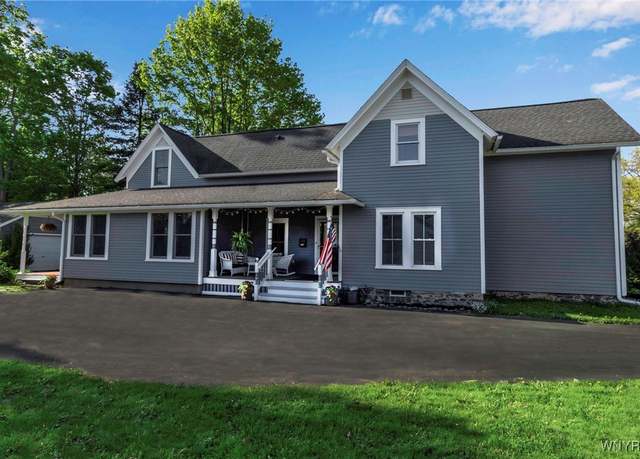 Property at 260 S Grove St, Aurora, NY 14052, 4 beds, 2.5 baths