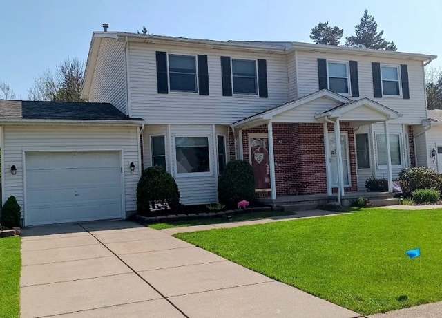 Property at 51 Kelly Ct, Lancaster, NY 14086, 2 beds, 1.5 baths