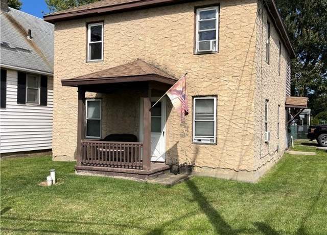 Property at 3052 Lockport Rd, Niagara, NY 14305, 4 beds, 2 baths