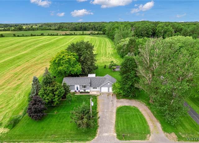 Property at 9772 Fargo Rd, Corfu, NY 14036, 4 beds, 2 baths