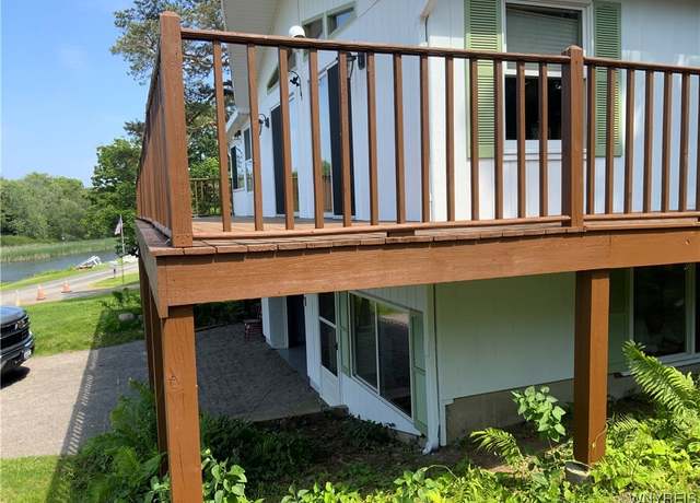 Property at 926 Bluff Rd #16, Carlton, NY 14571, 3 beds, 2 baths