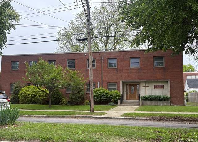 Property at 2486 Grand Ave, Niagara Falls, NY 14301, 6 beds, 4.5 baths
