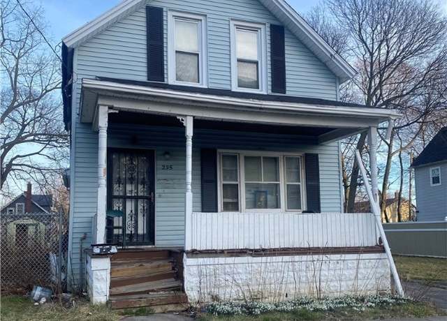 Property at 235 Maple St, Buffalo, NY 14204, 3 beds, 1 bath