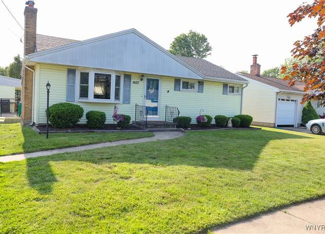 Property at 1422 Master St, North Tonawanda, NY 14120, 3 beds, 1 bath
