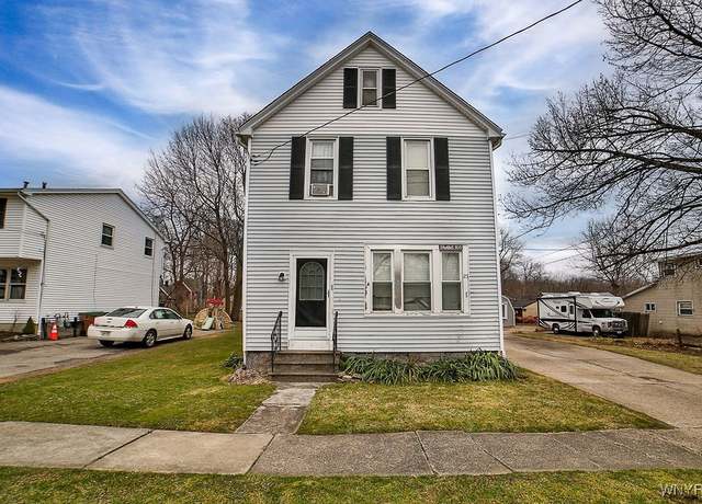 Property at 25 Park St, Cheektowaga, NY 14227, 7 beds, 3.5 baths