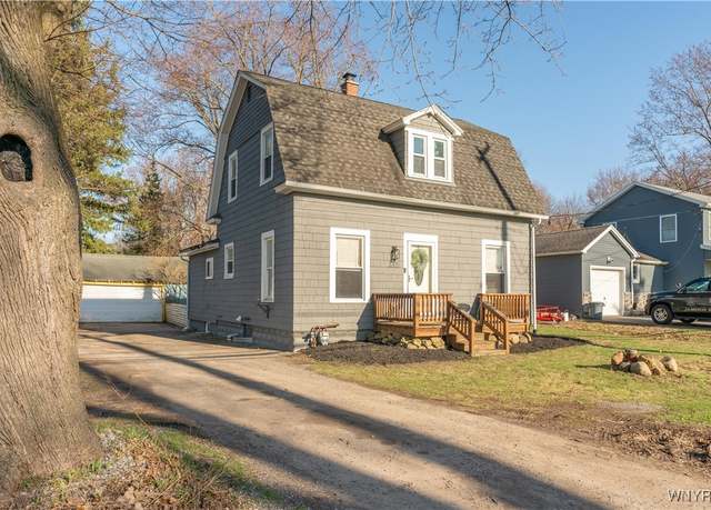 Property at 2005 Bowen Rd, Elma, NY 14059, 4 beds, 1.5 baths