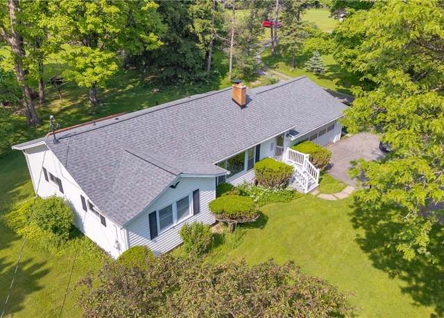 Property at 1701 Billington Rd, Elma, NY 14052, 3 beds, 1 bath