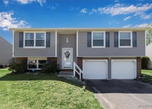Property at 1317 Crescent Dr, Evans, NY 14047, 3 beds, 2 baths
