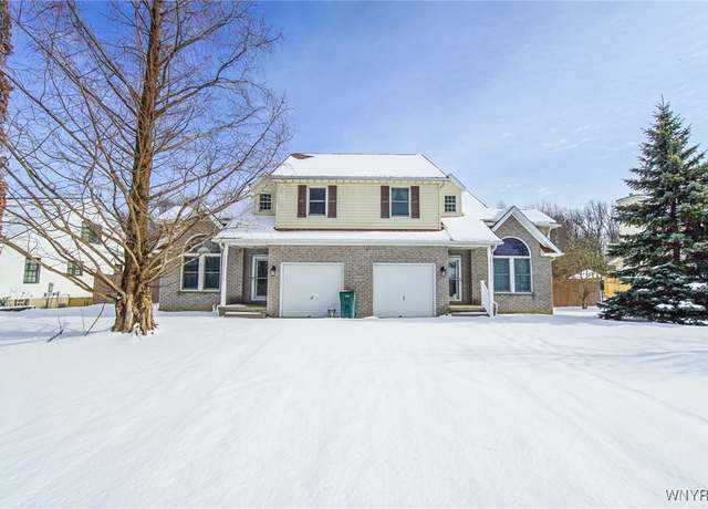 Property at 7125 Witmer Rd, Wheatfield, NY 14120, 4 beds, 3 baths