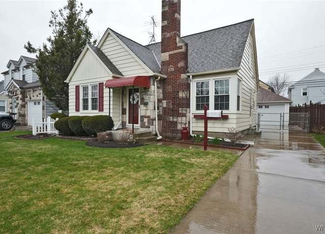 Property at 131 Hamilton Blvd, Tonawanda-town, NY 14217, 2 beds, 1 bath