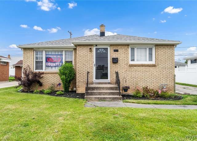 Property at 1226 George Urban Blvd, Cheektowaga, NY 14225, 3 beds, 1 bath