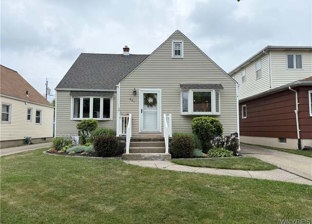 Property at 261 Fairfield Ave, Tonawanda, NY 14223, 4 beds, 1 bath