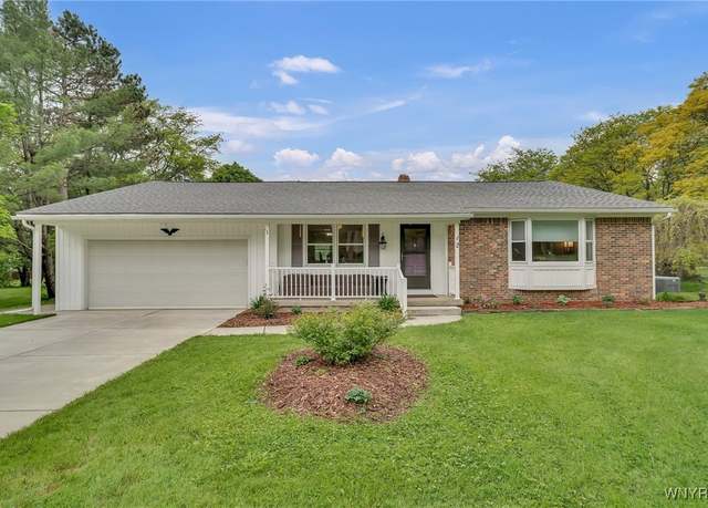 Property at 2 Timothy Dr, Orchard Park, NY 14127, 3 beds, 2 baths