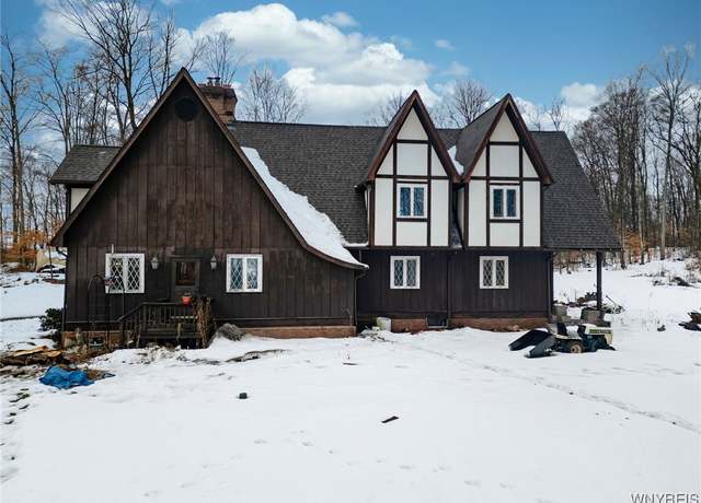 Property at 7486 Tenefly Rd, Pike, NY 14536, 5 beds, 2 baths