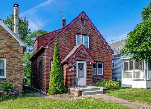 Property at 2776 Forest Ave, Niagara Falls, NY 14303, 4 beds, 2 baths
