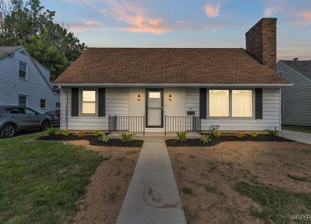Property at 715 82nd St, Niagara Falls, NY 14304, 4 beds, 1 bath