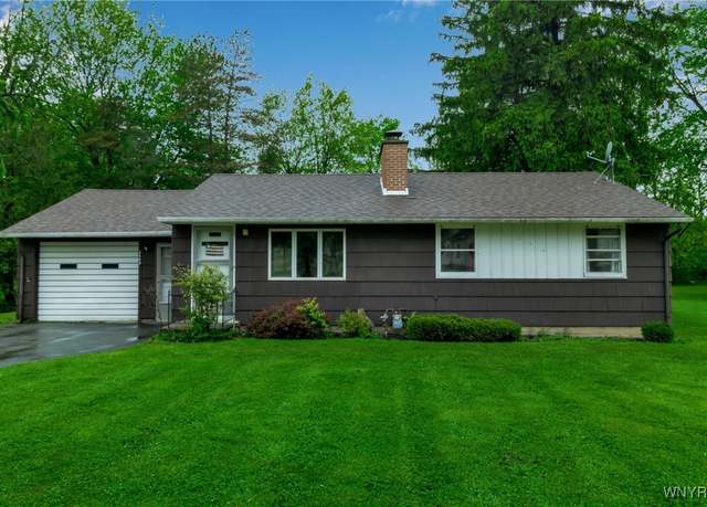 Property at 5080 Salt Rd, Clarence, NY 14031, 3 beds, 1 bath
