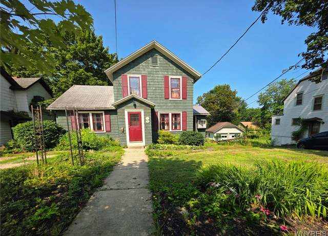 Property at 27 Walnut St, Jamestown, NY 14701, 3 beds, 2.5 baths